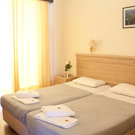 Hotel Nydri Beach 2* Нидри