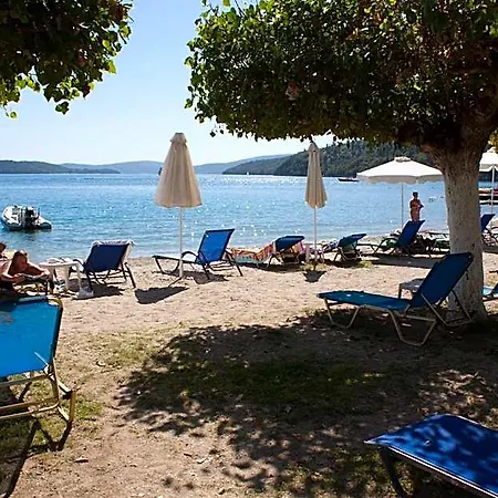 Hotel Nydri Beach Szálloda