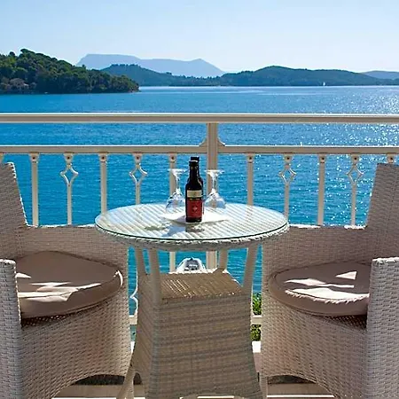 Szálloda Hotel Nydri Beach 2*